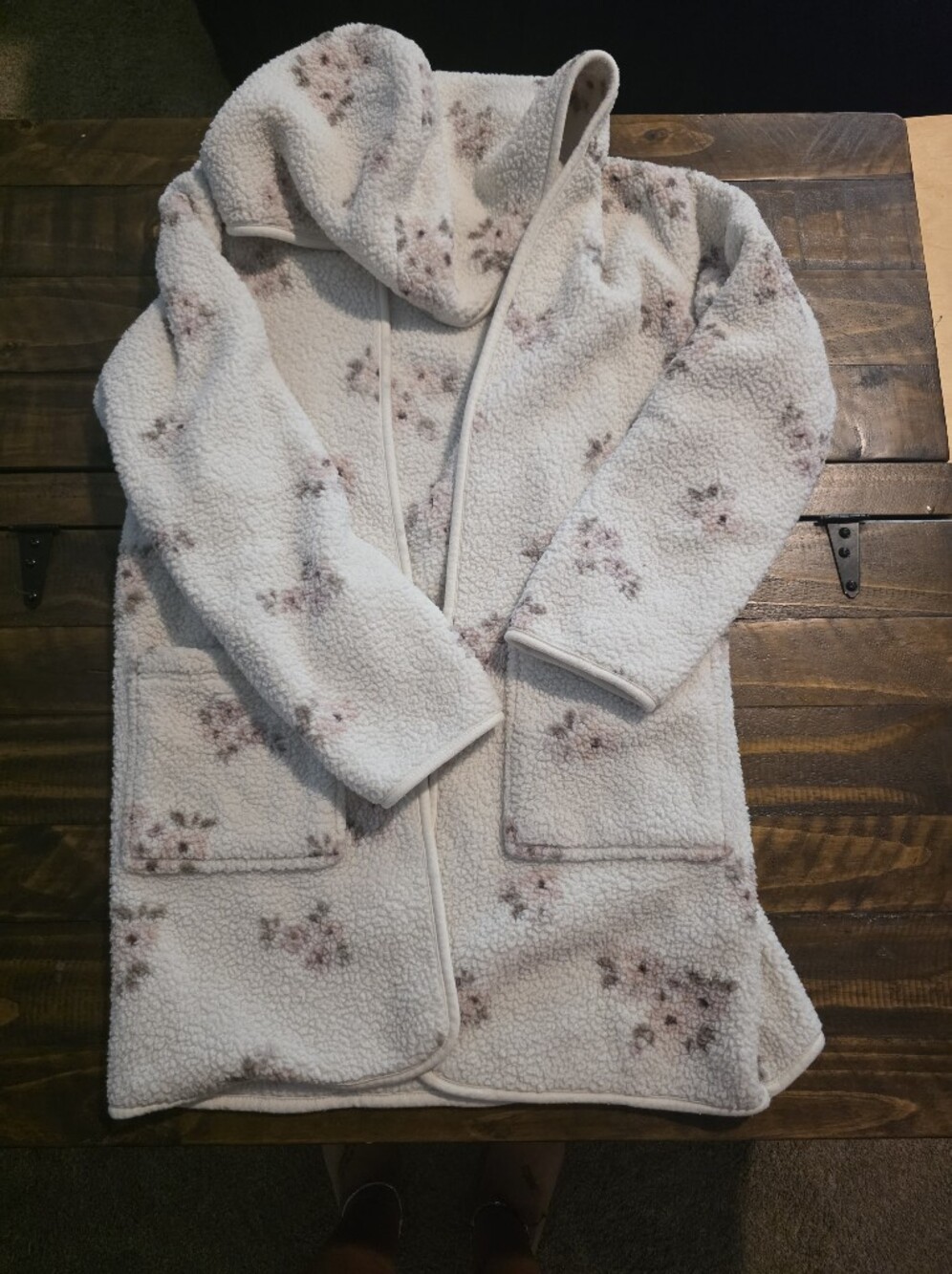 Cozy Cream Sherpa Robe By Daydream
